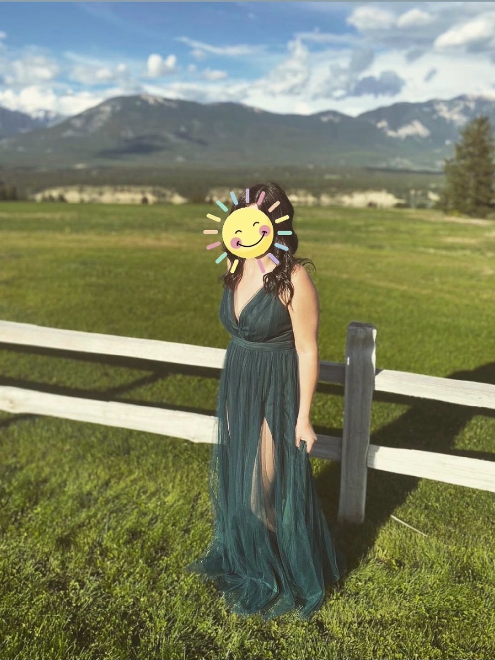 Elegant Deep V-Neck Dark Forest Green Tulle Evening Dress